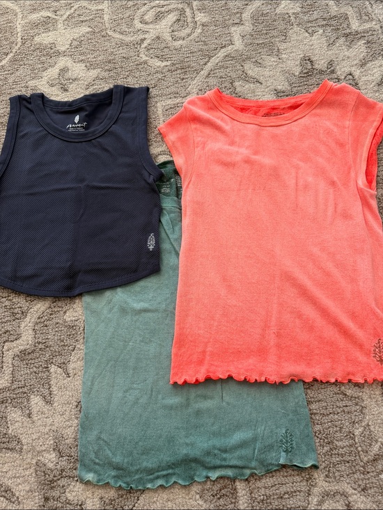 FP Movement by Free People Tops - FP Free Movement/Free People 3 pieces: Coral & Green tops, Navy Cropped Tank Top